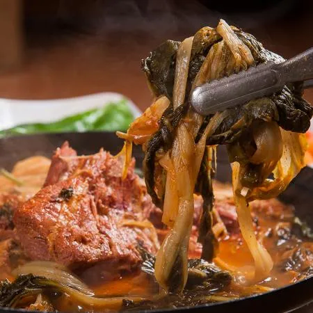 뼈다귀 해장국 뼈해장국 우거지감자탕 밀키트 1kg 이미지