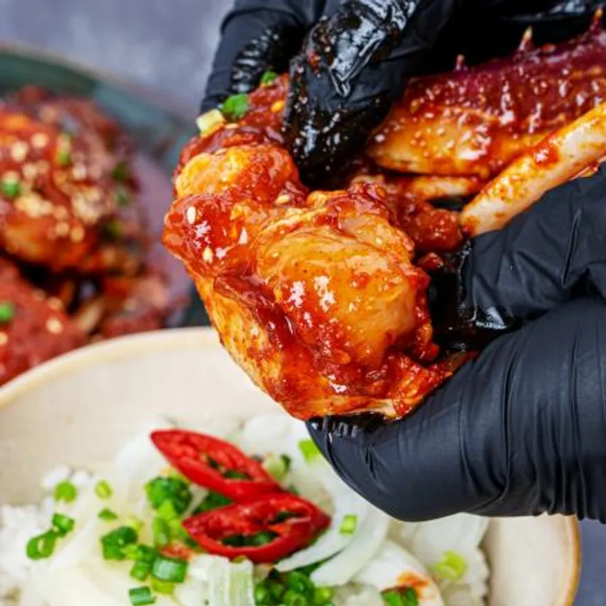 담미로 연평도 특품 양념 꽃게장 1kg(14~16조각) 이미지