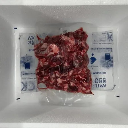 1+ +등급 국거리 투뿔 투쁠 한우 소고기300g 이미지