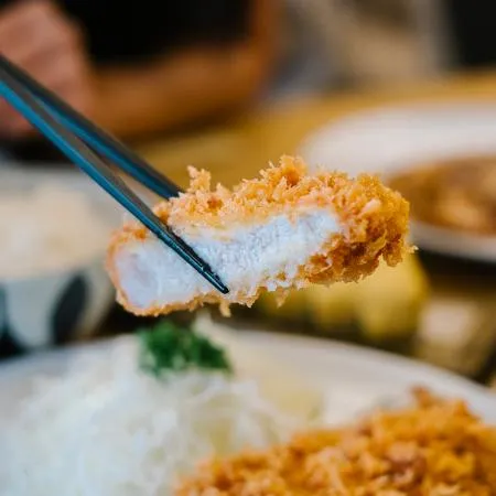 꿀맛나는세상 냉동 보름달 돈까스2 10kg 이미지