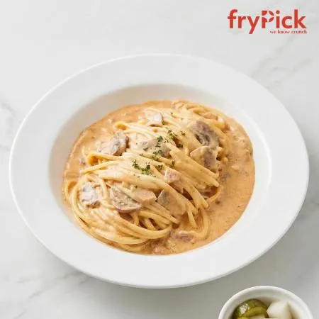 스파이시 투움바 소스 2kg 대용량 스파게티 파스타 리조또 떡볶이 소비기한 임박