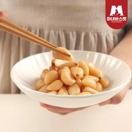 [마녀바스켓] 밥도둑 깐마늘장아찌 1kg 이미지