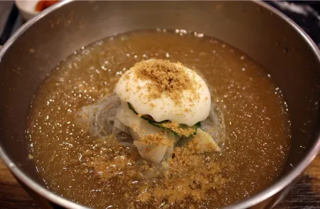  뉴마포 산골냉면육수 350g 1박스 30개입 업소용 1인분 냉면육수 물냉면육수 이미지