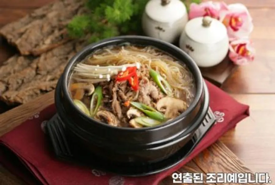이푸드 인삼뚝불 400g 1박스 30개입 이미지