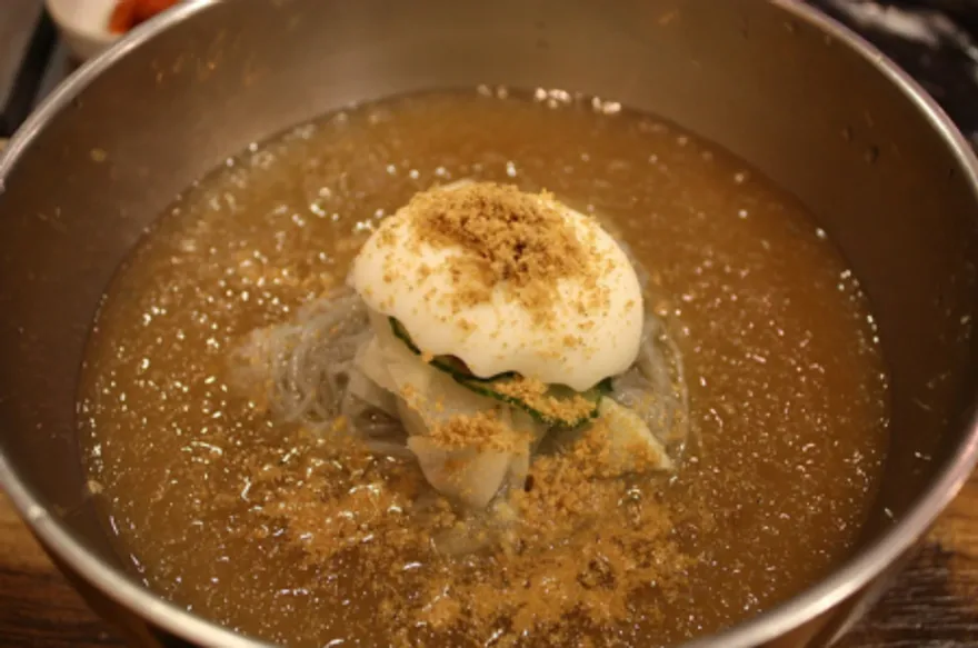 참맛 설악 냉면육수 360g 1박스 30개 업소용 식당용 냉면육수 1인분냉면육수 이미지