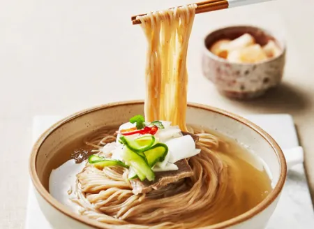 교동 하우촌 동치미냉면 육수 330g 1박스 30개입 업소용 냉면육수 동치미육수 1인분육수 이미지