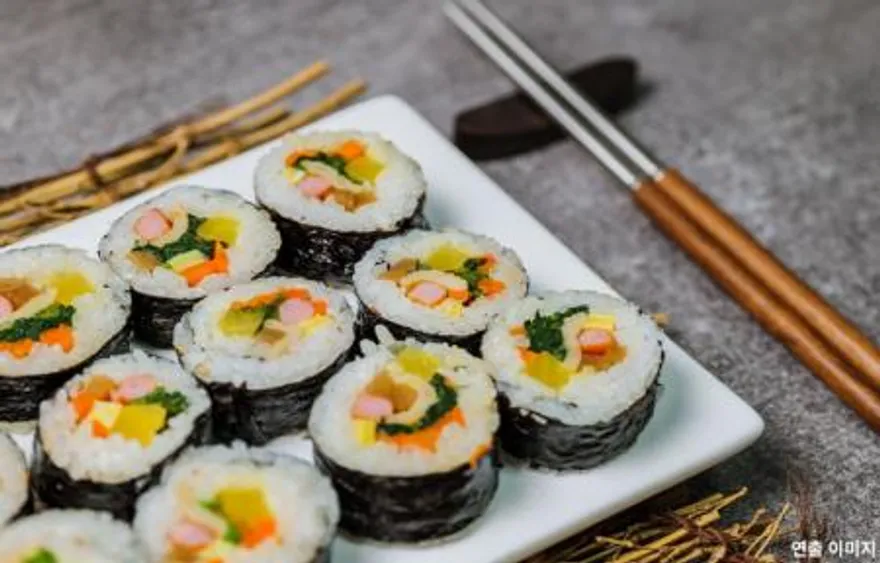 하진식품 참맛좋은 김밥용단무지 2.5kg 1박스 4개 이미지