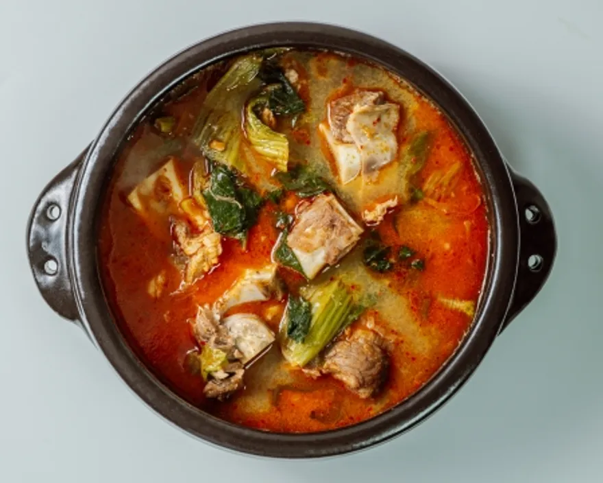 선미식품 따숨 우거지갈비탕 600g*25 이미지