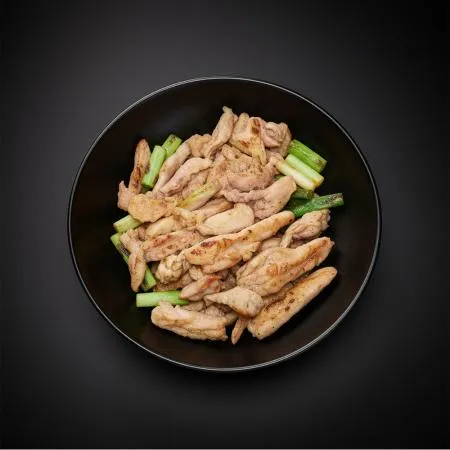 서비한입닭발 닭목살염지육 300g*1