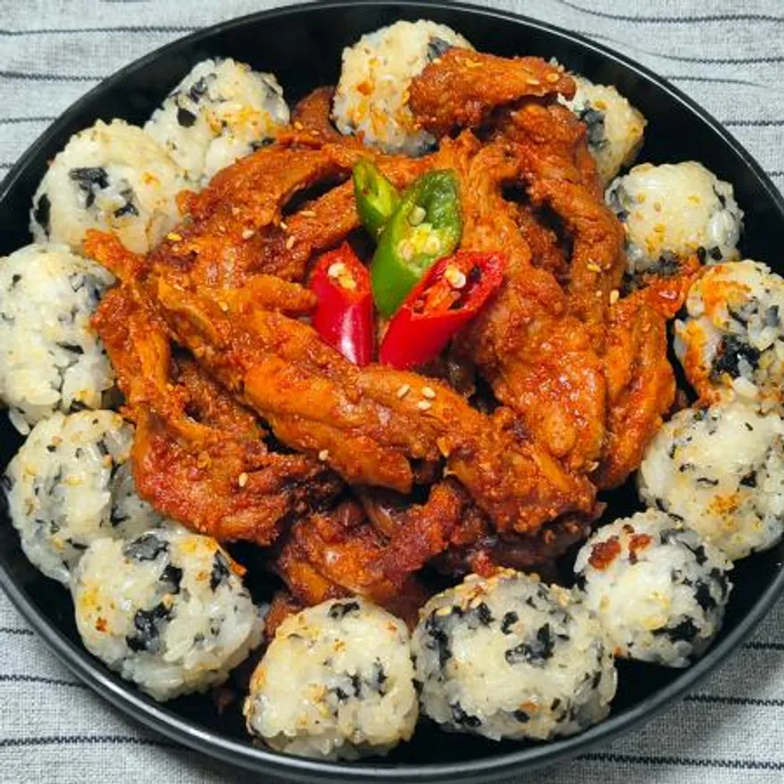 서비한입닭발 닭목살구이 220g*40 이미지