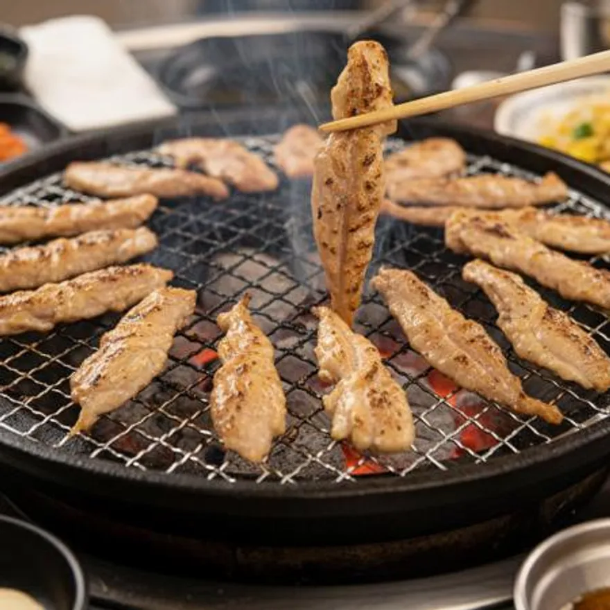 서비한입닭발 닭목살 1Kg 이미지