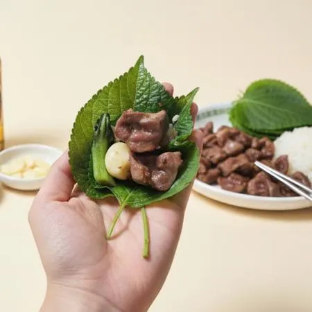 서비한입닭발 똥집염지(소금구이용) 300g*40 이미지