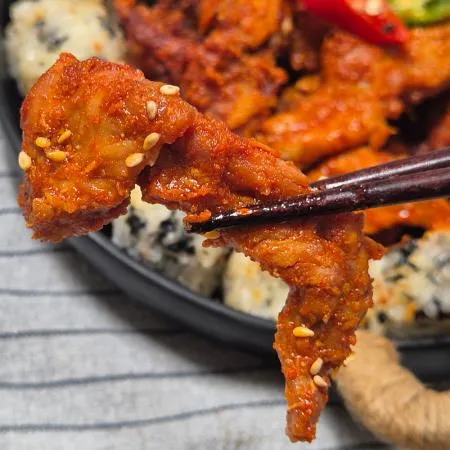 서비한입닭발 닭목살구이 220g*40 이미지