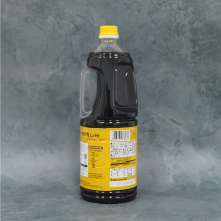 야마사 우스구찌 쇼유 일본 우스구치 간장 국간장 1.8L 이미지