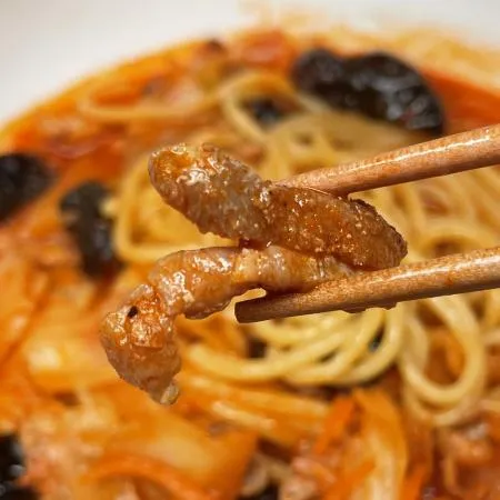 온누리 고기짬뽕 2인분 밀키트셋트 미니채단무지 포함 온누리중화면250gX2봉+고기짬뽕400gX2봉+그래도또또단무지150gX1개 건더기 듬쁙 이미지