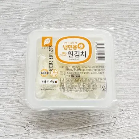 냉면흰무절임김치150g(2~3인분)X50개 전문점,업소,가정용 아이스박스+아이스팩포장 이미지