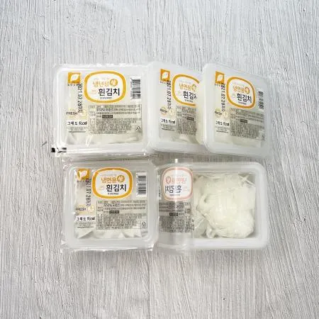 냉면흰무절임김치150g(2~3인분)X50개 전문점,업소,가정용 아이스박스+아이스팩포장 이미지