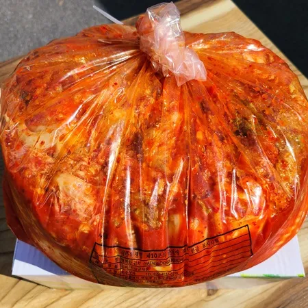 배추포기행복한김치10kg(무르지않음, 숙성지아님)종이박스포장 이미지