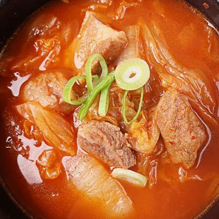 엘야드 돼지고기김치찌개 500g X 5봉 이미지