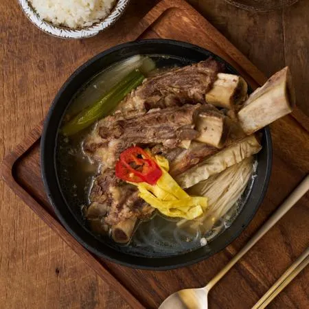 먹판사 골프채 왕갈비탕 1.3kg 뼈가 큰 진짜 왕갈비탕 2봉 이미지