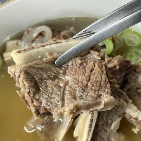 먹판사 실속갈비탕750gX20봉 뜯어먹는 재미가 있는 고기와 국물이 넉넉한 궁중식품 소갈비탕 이미지