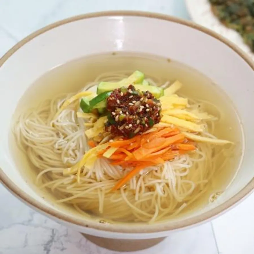 면사랑 멸치육수(전문점용)1.8L x 6개 대용량 이미지