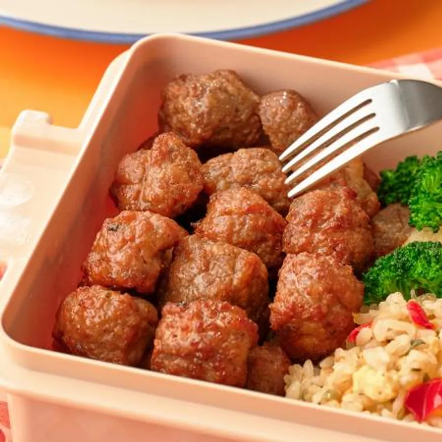먹판사 알미트볼 1kg(90~100개입) 1봉 탱글탱글 육즙 가득한 한입 반찬 이미지