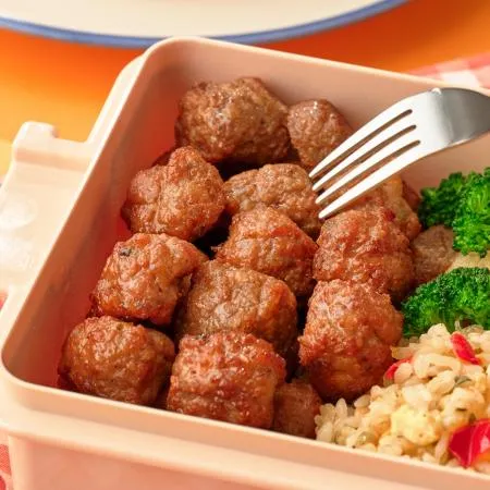 먹판사 알미트볼 1kg(90~100개입) 1봉 탱글탱글 육즙 가득한 한입 반찬 이미지