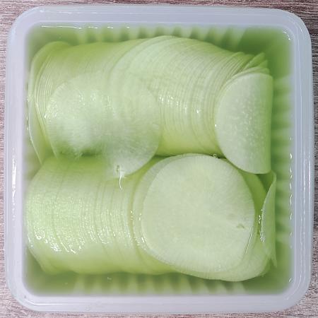 그래도푸드 와사비무쌈2.8kg 아삭아삭한 국내산무 식자재 대용량 고급 이미지