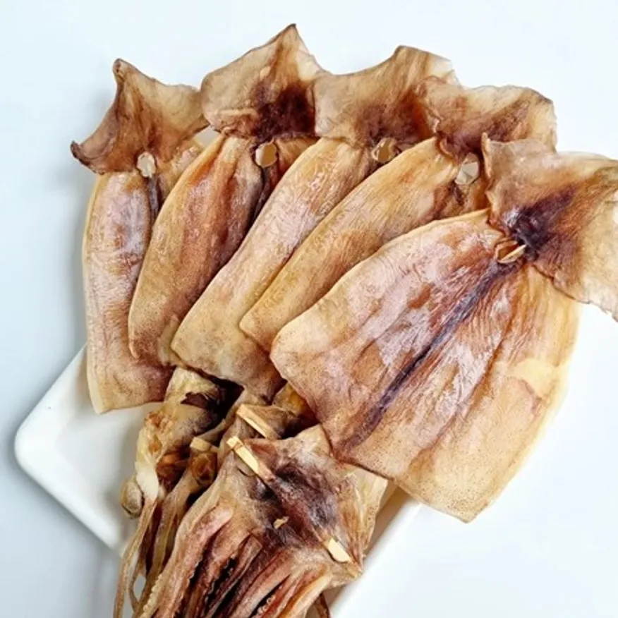 마른오징어 10마리 원양 건오징어 국내가공 (650g 내외) 이미지