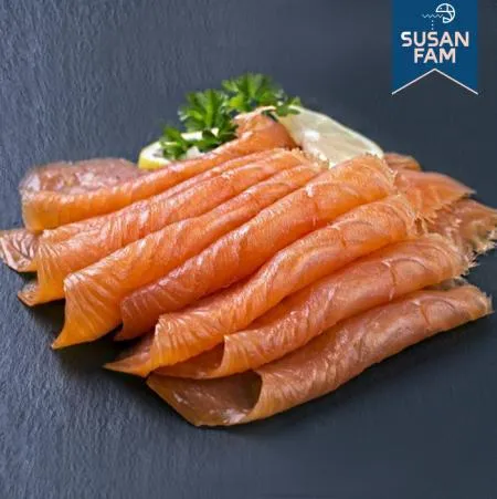 화이트베어 건염 훈제 연어 슬라이스 200g 소포장 냉동 이미지