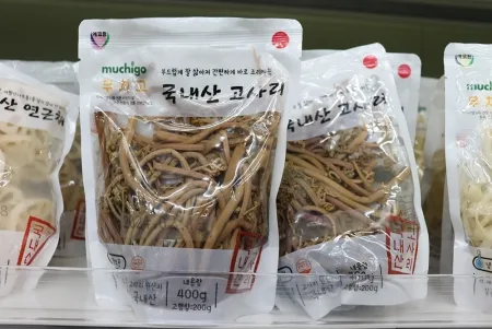 무치고 국내산 부드러운 삶은 고사리 400g 데친 고사리