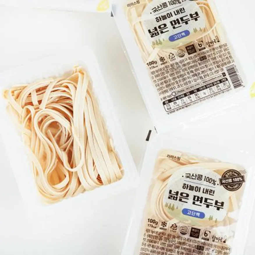 100% 국산콩 하늘이 내린 넓은면두부 100g*16개입 이미지