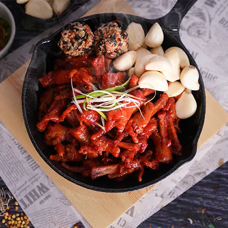 더리얼 숯불향 가득 맛있게 매운 불봉우리 닭발 (250g/냉동)