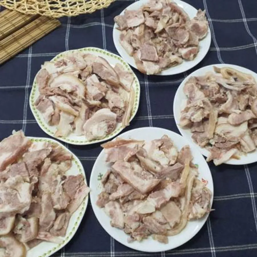 국내산 돈두슬라이스 수육 10인분 x 5팩 업소용 이미지
