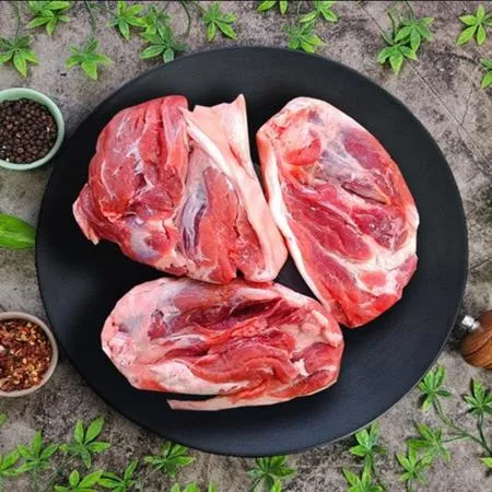 국내산 돼지사태살 쫄대기살 앞사태 찌개크기 1kg 업소용