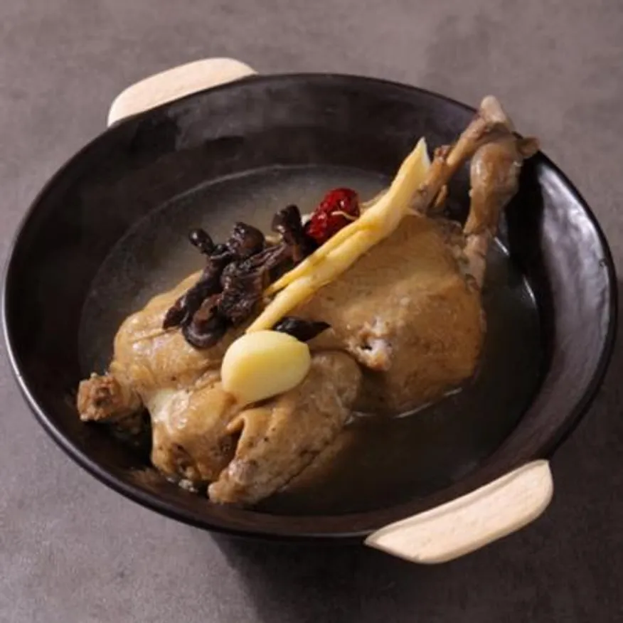 능이삼계탕 1.3kg 2팩 업소용 이미지