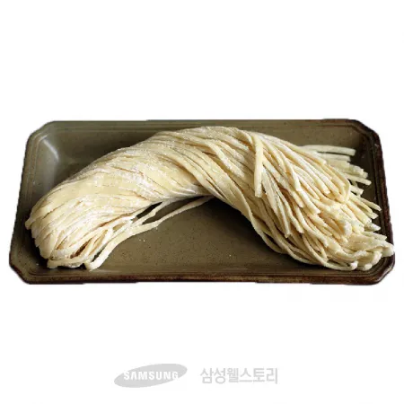 (16:30마감)생칼국수면(농산/1KG/밀:외국산) 이미지