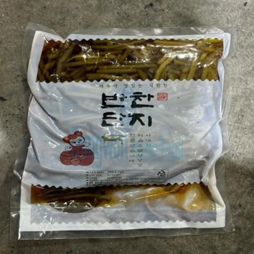 (16:30마감(D) 간장마늘쫑절임(중국산/단지/1KG)EA 이미지