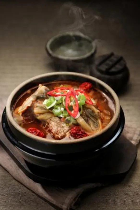 우거지갈비탕 이미지