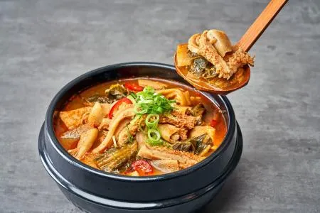 맛집 소내장탕 750g 용량업! 20팩 곱창,깐양,얼큰하고 푸짐한 양