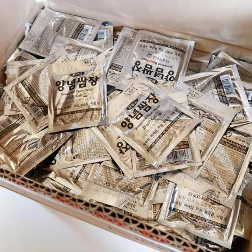 움트리 일회용 양념 쌈장 25g 350개입 1박스 이미지