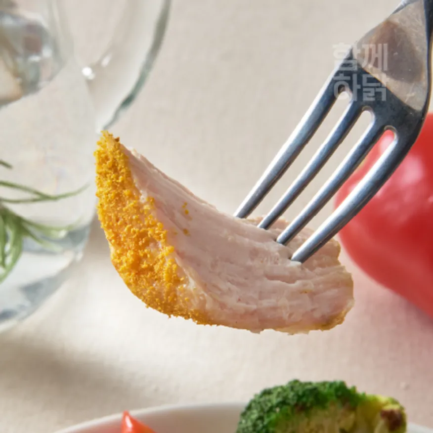함께하닭 맛있는 스팀 헬스 닭가슴살 커리커리맛 100g 이미지