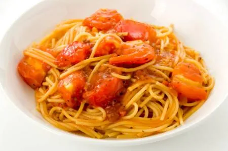 줄리에토 포모도리 토마토홀 2.5kg 홀토마토 대용량파스타소스 이미지