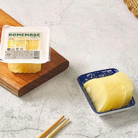 으뜸 슬라이스 단무지 100g 40팩(1박스)으뜸엘엔에스 으뜸농산 으뜸에프에스 이미지