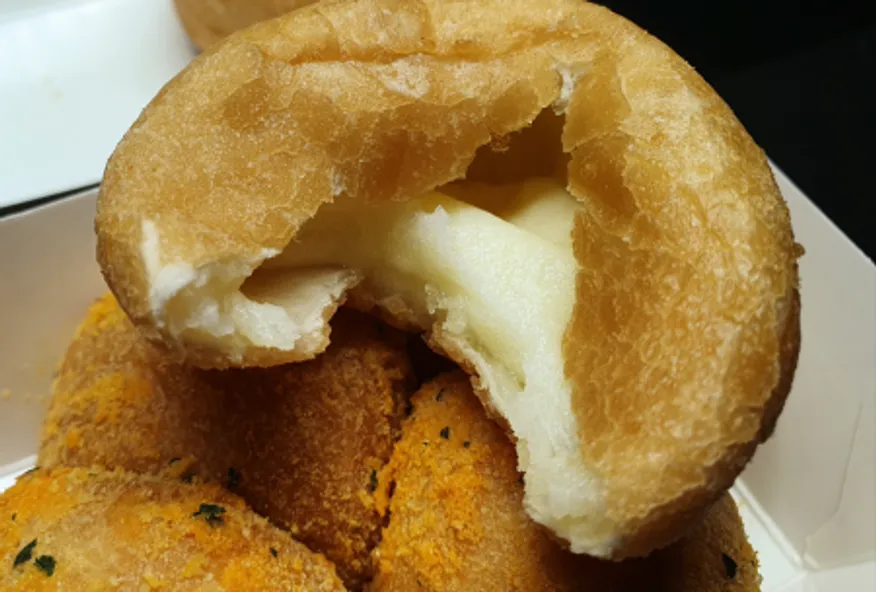 쫄깃 치즈볼750g(25g*30) 이미지