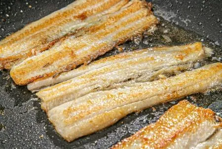 [명화씨푸드] 국산 여수 순살갈치 손질갈치 8마리 250g 4팩 이미지