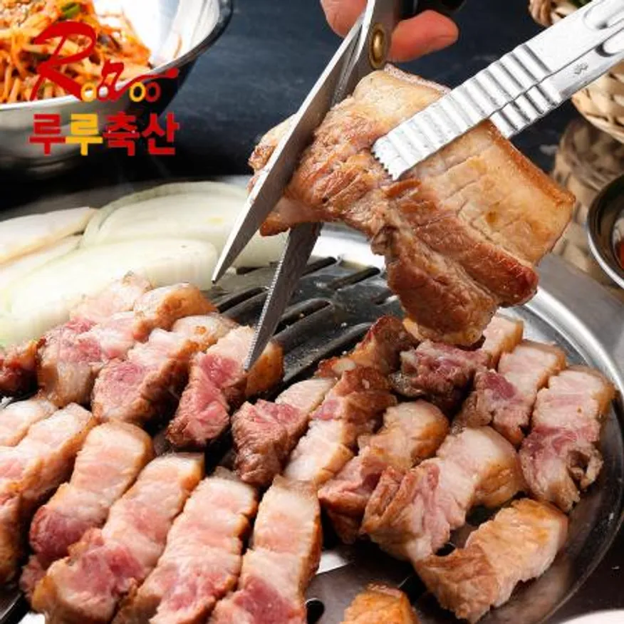 생삼겹살 구이용 300g (국내산 냉장 돼지고기) 이미지